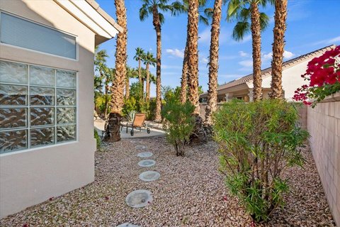 39322 Gainsborough Circle, Palm Desert, CA 92211 photo 30