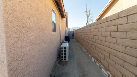 37676 Driscoll Street, Palm Desert, CA 92211 photo 27