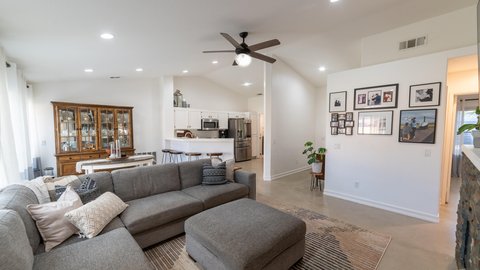 37676 Driscoll Street, Palm Desert, CA 92211 photo 9