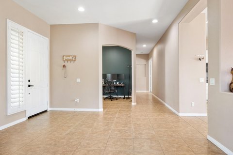 79835 Parkway Esplanade N, La Quinta, CA 92253 photo 2