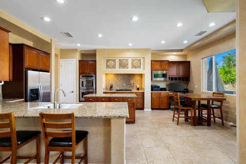 106 Batista Court, Palm Desert, CA 92211 photo 14