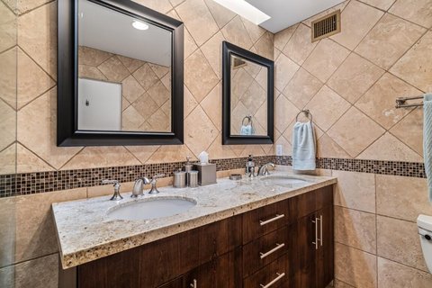 72877 El Paseo, 512, Palm Desert, CA 92260 photo 22