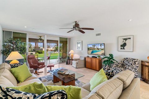 72877 El Paseo, 512, Palm Desert, CA 92260 photo 6