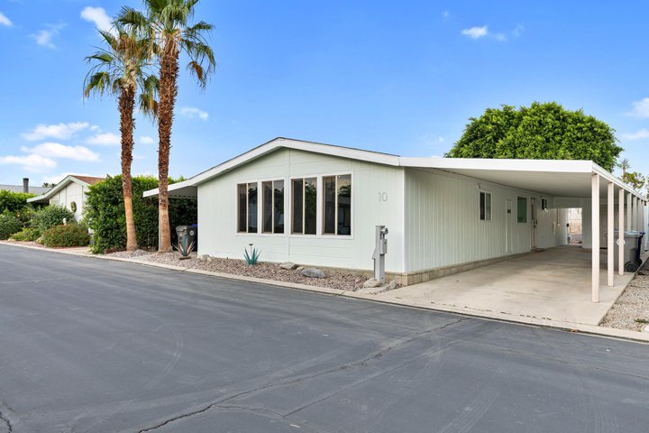 73450 Country Club Drive, 10, Palm Desert, CA 92260