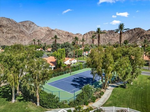 77489 Avenida Madrugada, La Quinta, CA 92253 photo 32