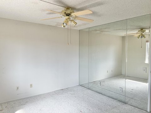 232 E Via Escuela, C, Palm Springs, CA 92262 photo 22