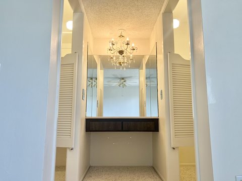 232 E Via Escuela, C, Palm Springs, CA 92262 photo 25