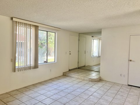232 E Via Escuela, C, Palm Springs, CA 92262 photo 27