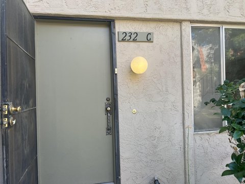 232 E Via Escuela, C, Palm Springs, CA 92262 photo 3