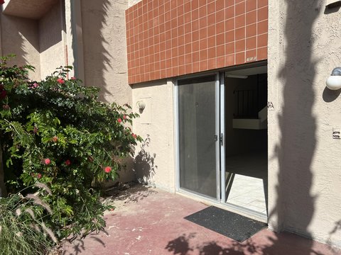 232 E Via Escuela, C, Palm Springs, CA 92262 photo 33