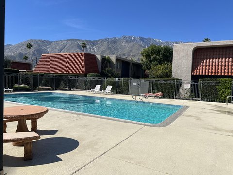 232 E Via Escuela, C, Palm Springs, CA 92262 photo 35