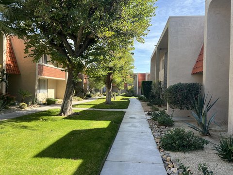 232 E Via Escuela, C, Palm Springs, CA 92262 photo 36
