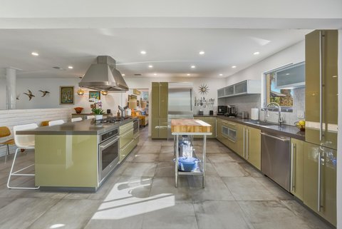 5337 E Lakeside Drive, Palm Springs, CA 92264 photo 11