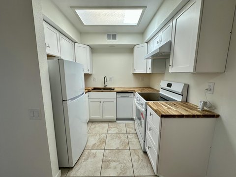 1400 Sunflower Circle S, Palm Springs, CA 92262 photo 17