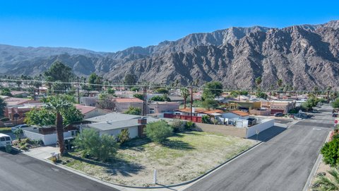 51775 Avenida Carranza, La Quinta, CA 92253 photo 3