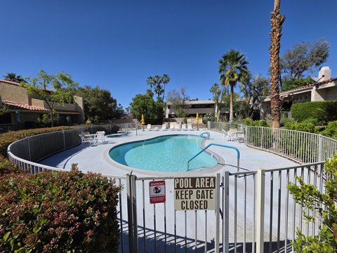464 E Calle Begonia, Palm Springs, CA 92262 photo 26