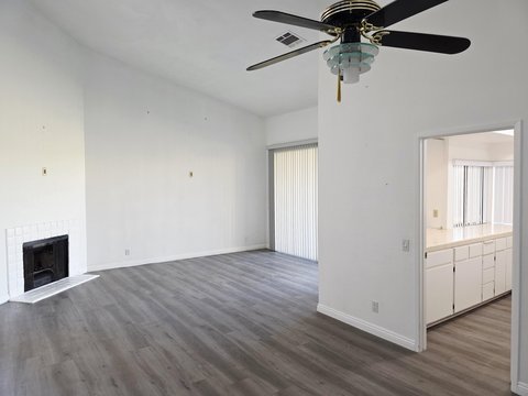 464 E Calle Begonia, Palm Springs, CA 92262 photo 6
