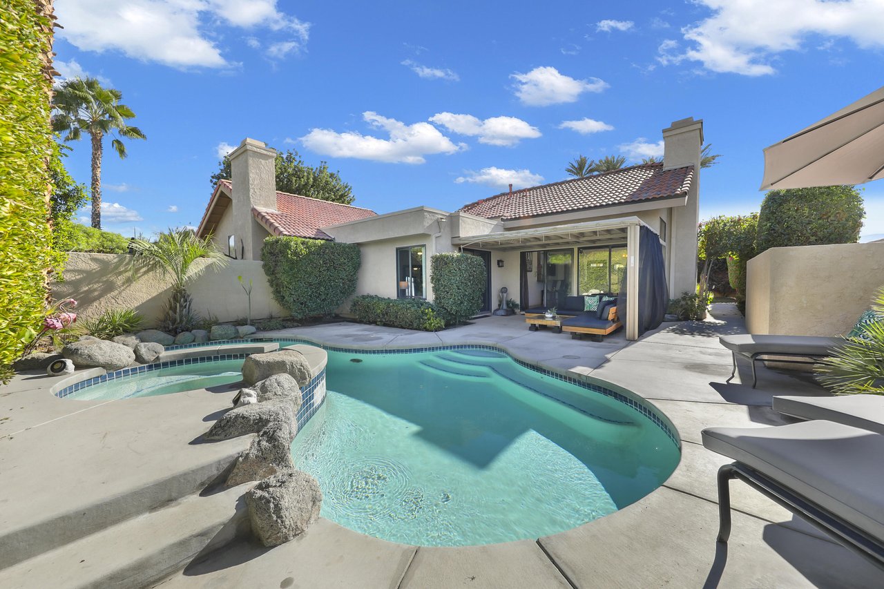 21 Ensenada Lane, Palm Desert, CA 92260