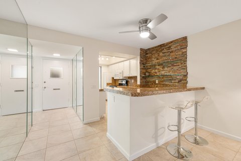 1407 N Sunrise Way, 28, Palm Springs, CA 92262 photo 34