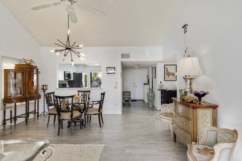 7581 Paseo Azulejo, Palm Springs, CA 92264 photo 8