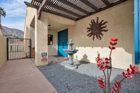 49455 Avenida Club La Quinta, La Quinta, CA 92253 photo 2