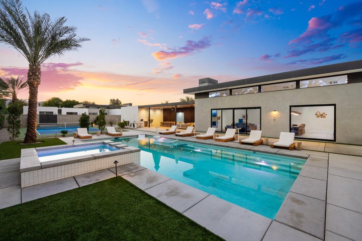 80895 Kiwi Court, La Quinta, CA 92253