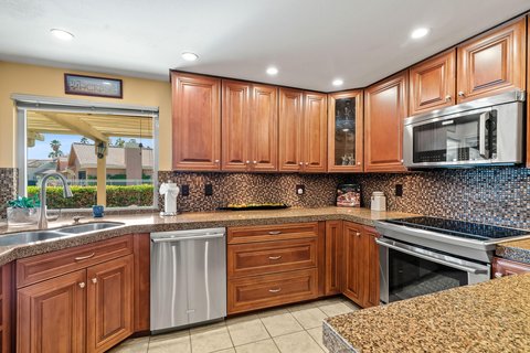 42110 Sand Dune Drive, Palm Desert, CA 92211 photo 16