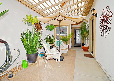 912 Tierra Lane, Palm Springs, CA 92262 photo 4
