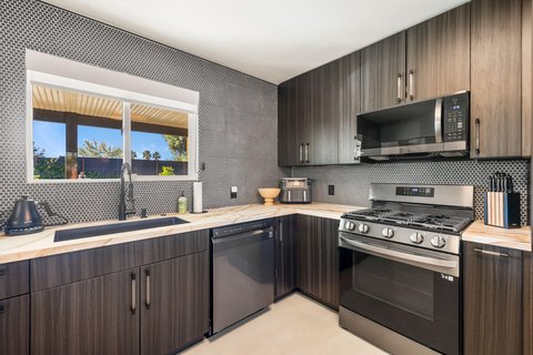 17319 Keith Street, Palm Springs, CA 92258 photo 16