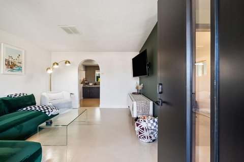 17319 Keith Street, Palm Springs, CA 92258 photo 10