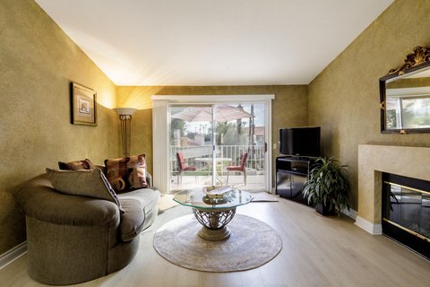 472 Evergreen Ash, Palm Desert, CA 92211 photo 3