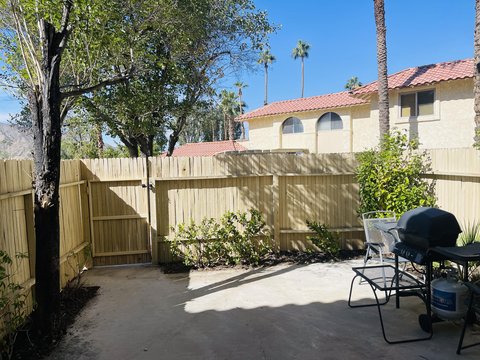 72725 Jack Kramer Lane, Palm Desert, CA 92260 photo 2