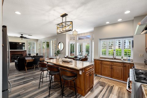 230 Augusta, Palm Desert, CA 92211 photo 7
