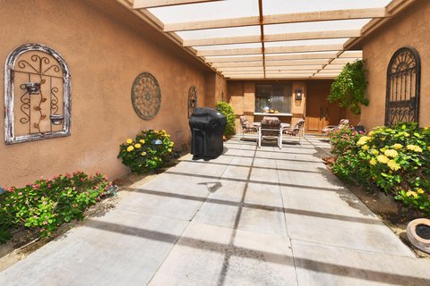 2 Granada Drive, Rancho Mirage, CA 92270 photo 22