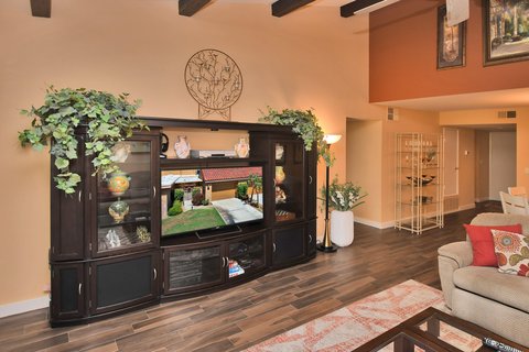 2 Granada Drive, Rancho Mirage, CA 92270 photo 4