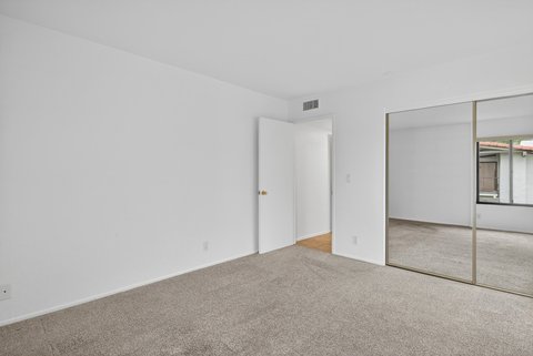 1050 E Ramon Road, 127, Palm Springs, CA 92264 photo 17