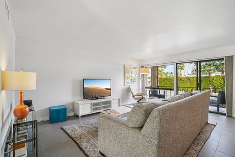 2727 S Sierra Madre, 5, Palm Springs, CA 92264 photo 5