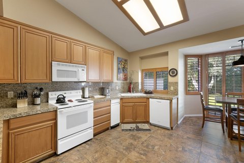 105 Potenza Circle, Palm Desert, CA 92211 photo 25