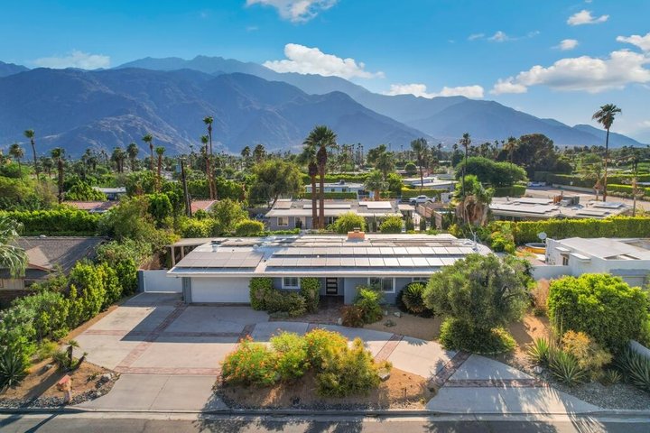1177 N Sunrise Way, Palm Springs, CA 92262