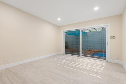 1177 N Sunrise Way, Palm Springs, CA 92262 photo 15