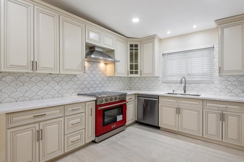 1177 N Sunrise Way, Palm Springs, CA 92262 photo 10