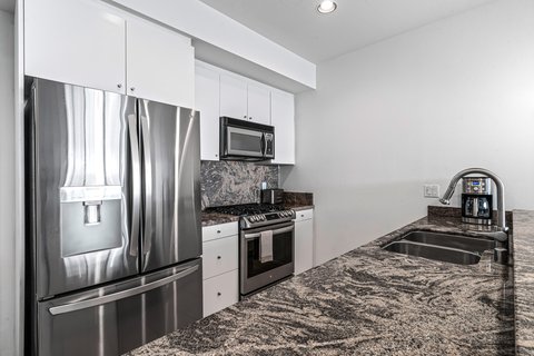 671 E Arenas Road, Palm Springs, CA 92262 photo 17