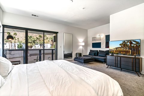 671 E Arenas Road, Palm Springs, CA 92262 photo 28