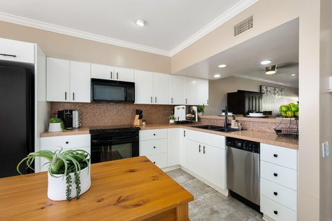 277 E Alejo Road, 119, Palm Springs, CA 92262 photo 15