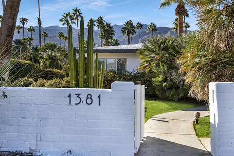 1381 S Calle Marcus, Palm Springs, CA 92264 photo 1