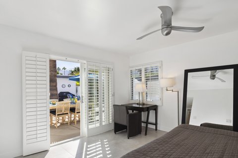 1381 S Calle Marcus, Palm Springs, CA 92264 photo 18