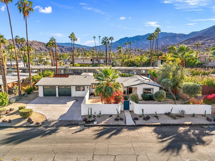 745 E Sunny Dunes Road, Palm Springs, CA 92264