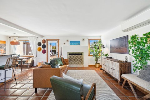 745 E Sunny Dunes Road, Palm Springs, CA 92264 photo 3