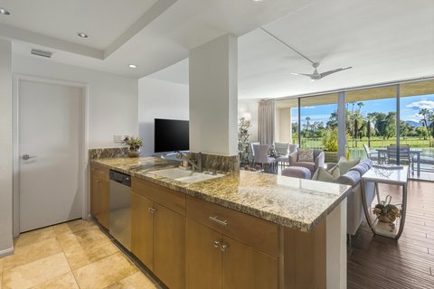 910 Island Drive, 207, Rancho Mirage, CA 92270 photo 13