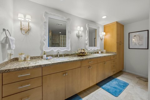 910 Island Drive, 207, Rancho Mirage, CA 92270 photo 22